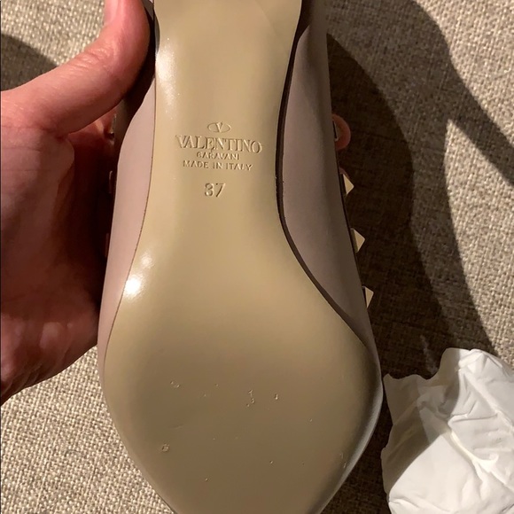 Authentic Valentino Rockstud 100mm Pumps - Picture 5 of 7